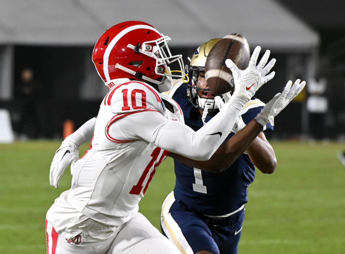 Mater Dei vs St John Bosco CIF Southern Section D1 Final November 24, 2023 Photo-Heston Quan14
